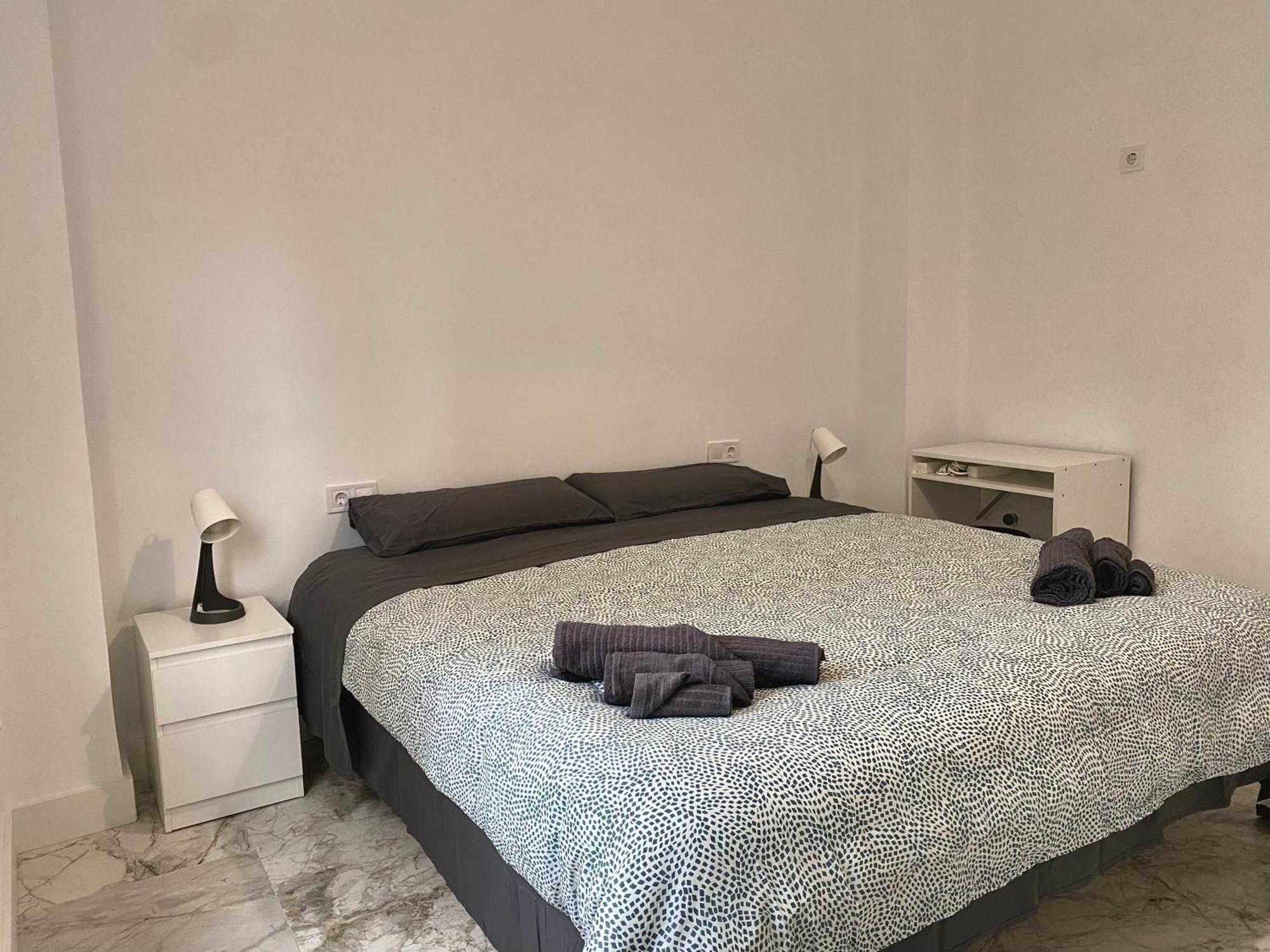 Central Rooms Valencia Downtown - Bruno Apartments Coliving Eksteriør billede